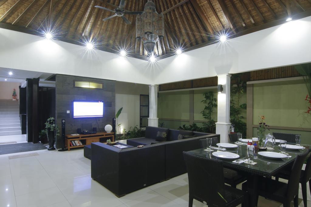Gili Pearl Three Bedroom Villa Gili Trawangan Luaran gambar